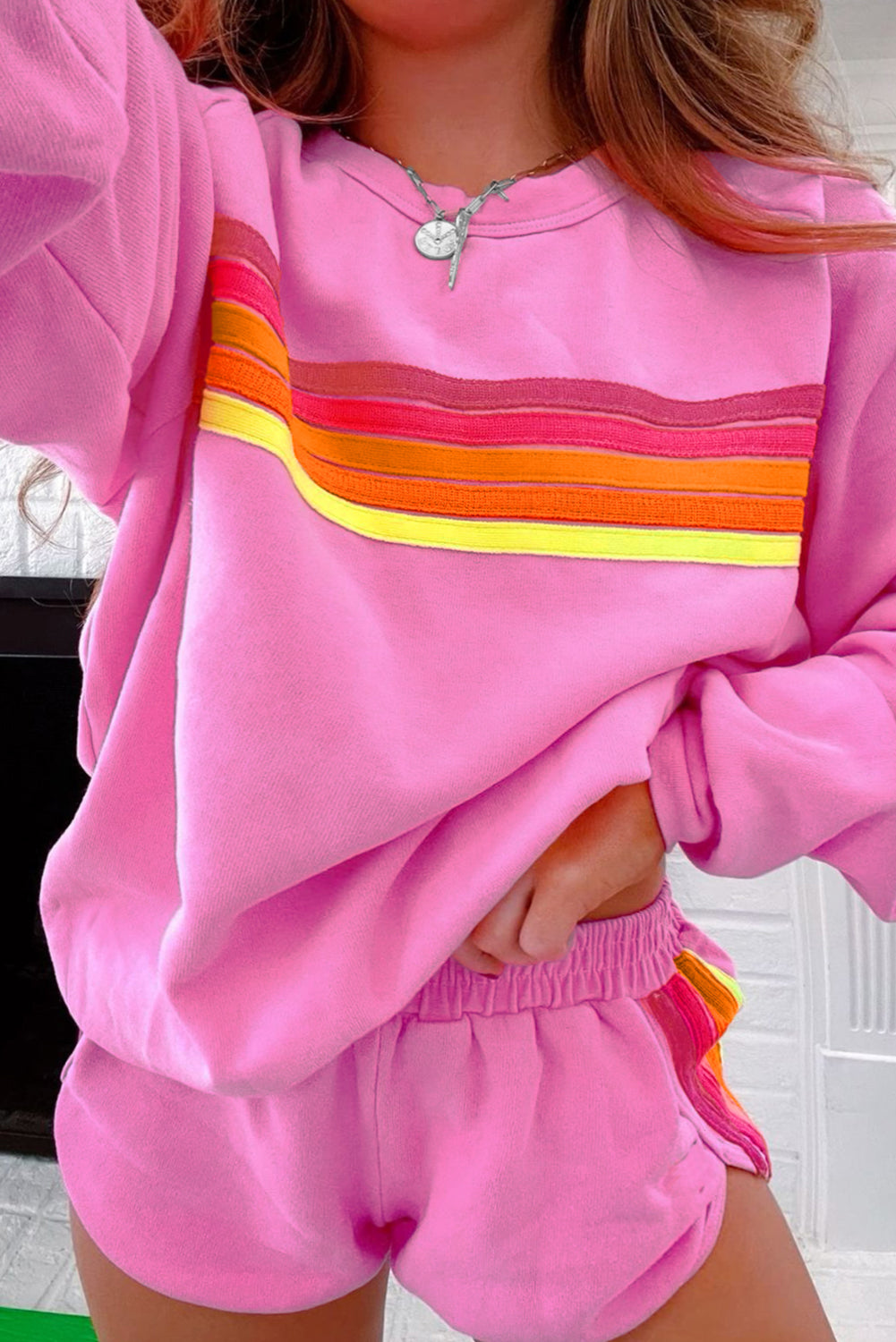 Casual Bonbon Accent Pullover and Shorts Casual Set
