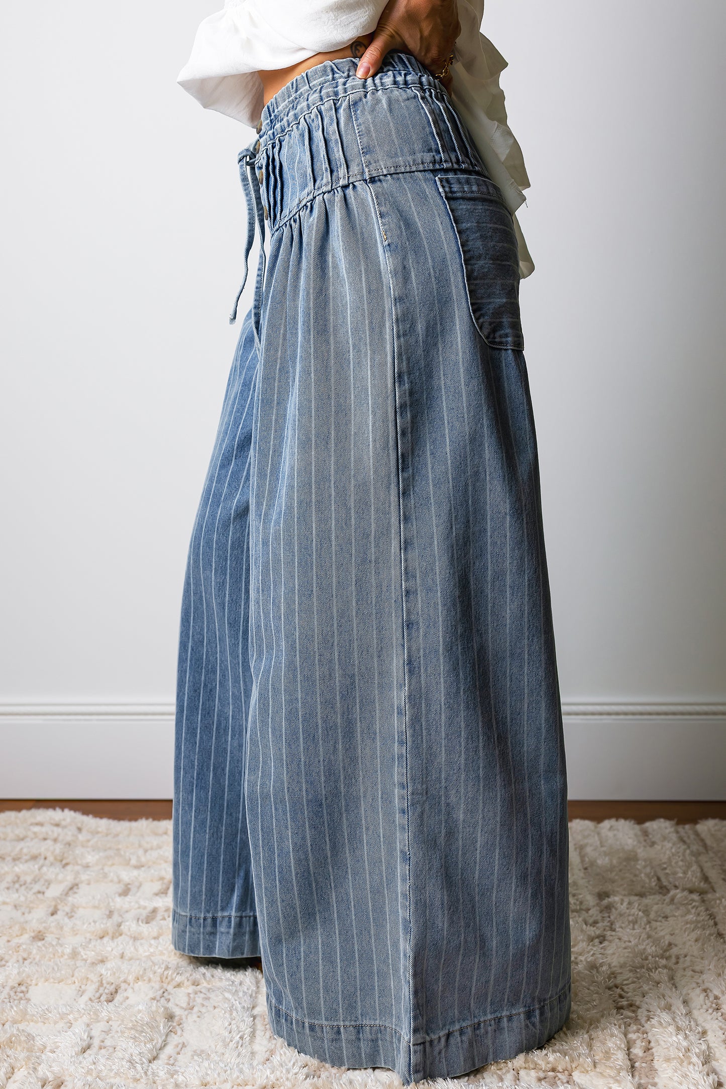 Denim Stripe Button Pleated Drawstring Wide Leg Jeans
